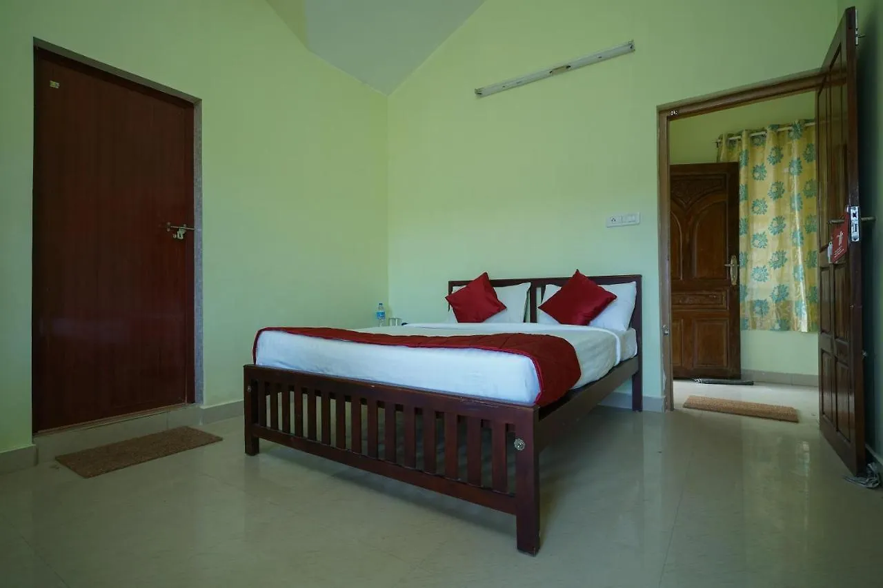 Misty Valley Resorts 2*, Munnar